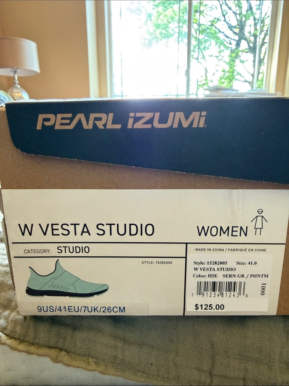 Pearl Izumi Women's W Vesta Studio Cycling Shoes - Mint with Black Accents
